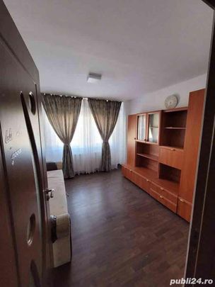 Inchiriez apartament - Fotografie 1