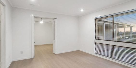 Fully Self-Contained Brand New Renovation - 1 Bedroom, 1 Bathroom, 1 Carport Space, Air Con, Security - Photo 3