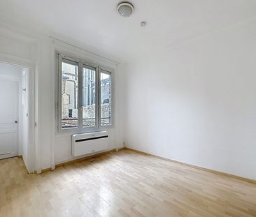 Appartement à louer - REIMS- HYPER CENTRE - Photo 6