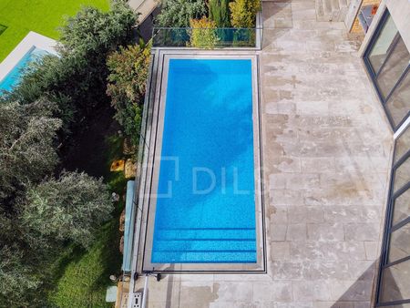 Moradia T7 para arrendamento no Centro de Cascais - Photo 3