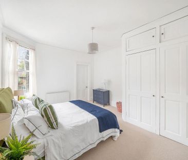 3 bedroom flat to rent - Photo 6