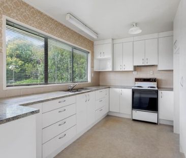 Property Management907 Beach Road, Waiake - House for Rent - Photo 5