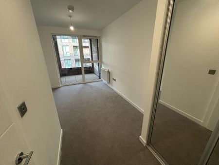 1 bedroom apartment to rent - Photo 2