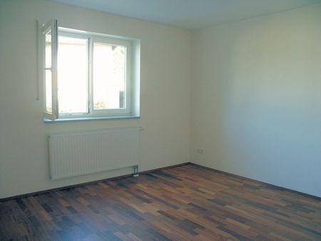 Moderne Erdgeschosswohnung in schöner Höhenlage - Photo 3