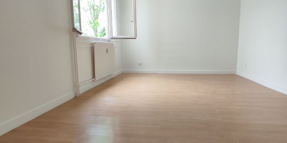 Location Appartement 1 pièce 26m² - Photo 3