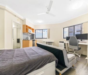 1404/108 Margaret Street, Brisbane City QLD 4000 - Photo 3