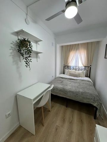 Carrer José Carsi, Burjassot, Valencian Community 46100 - Photo 5