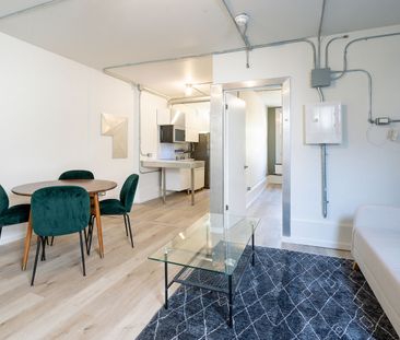 The New York | All-Inclusive Suites near the Byward Market - Photo 2