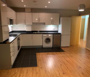 2 Bed Flat, Northolt Road, HA2 - Photo 2