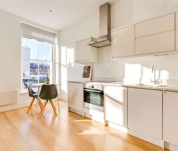 Charming studio apartment in Chelsea - Photo 6