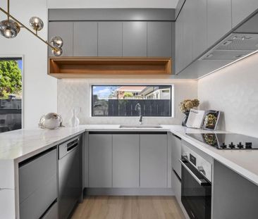 Brand New Unfurnished Townhouse - Photo 1