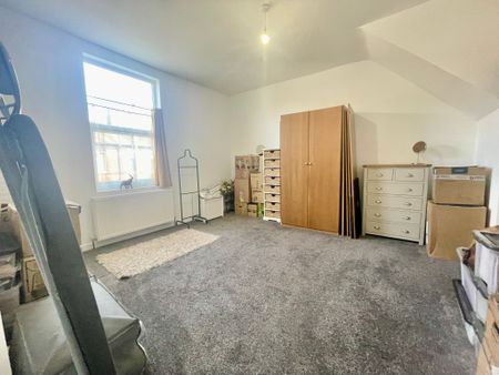 Ainsworth Road, Radcliffe - Photo 5