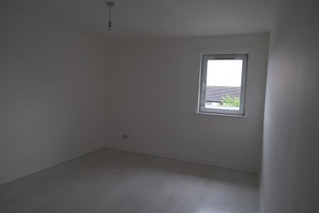 Hamiltonhill Gardens, Glasgow, G22 | £795 Monthly - Photo 5