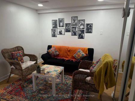 20 Castlebury Crescent N #Basement - Photo 5