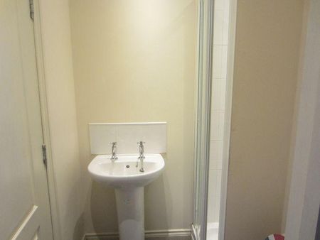 Cowbridge Road West, Cardiff - Photo 5