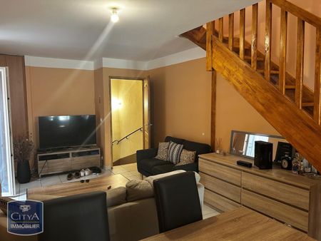 Location Maison 3 pièces 67m² MONTPEYROUX 34150 - Photo 2
