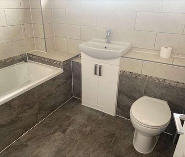 Castleford Close, Beddau, Pontypridd, CF38 - Photo 6