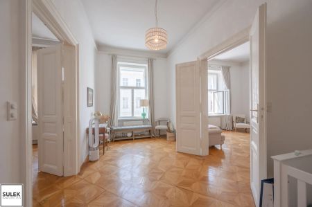 * 3 Zimmer Altbauwohnung mit praktischem Grundriss in bester Lage! * ab 01.08.2025 * Innenstadt / Salzgries * - Photo 2