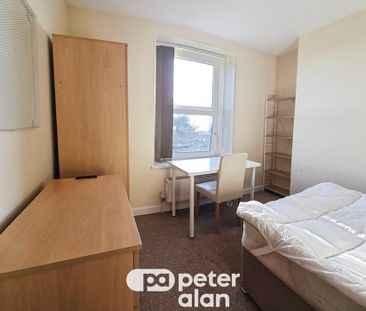 1 bedroom in a house share to rent - Photo 5