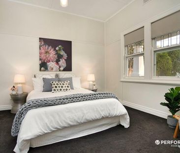 Renovated Californian Bungalow - Photo 1