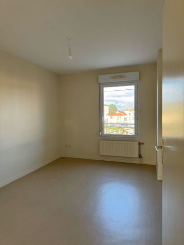 Appartement de 3 pièces - 71m²- La Tour de Salvagny- Centre ville- - Photo 4