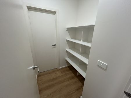 26 Rejoice Street, Tarneit VIC, Belconnen - Photo 4