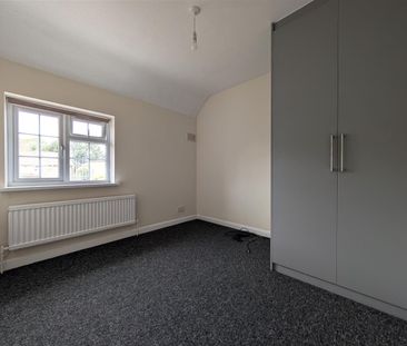 Wescott Way, Uxbridge - Photo 2