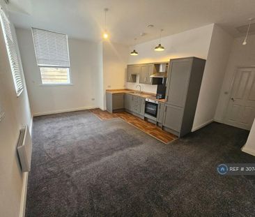 2 bedroom flat to rent - Photo 4