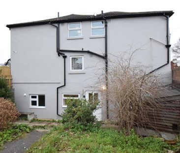 1 bedroom ground floor flat to rent - Photo 5