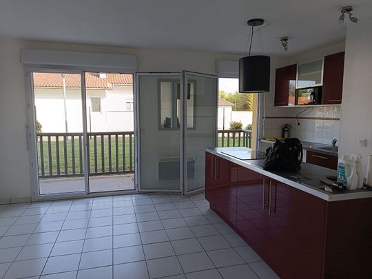 Location Appartement 2 pièces 47m² - Photo 1