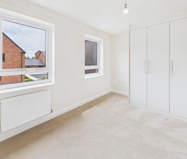 Orton Road, Yate, Bristol - Photo 2