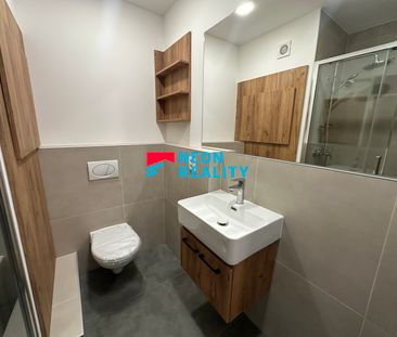 Pronájem bytu 2+1 44 m² - Fotografie 5