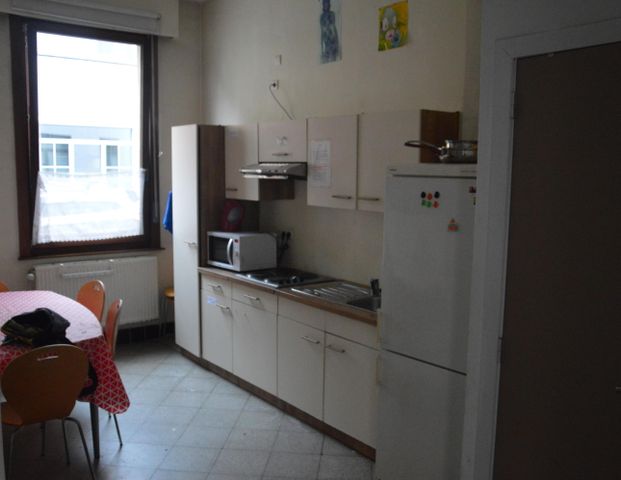 Kamer H — Louis Van Houttestraat - Photo 1