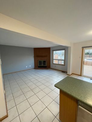 For Lease - 2943 Gulfstream Way, Mississauga, Ontario - Photo 1