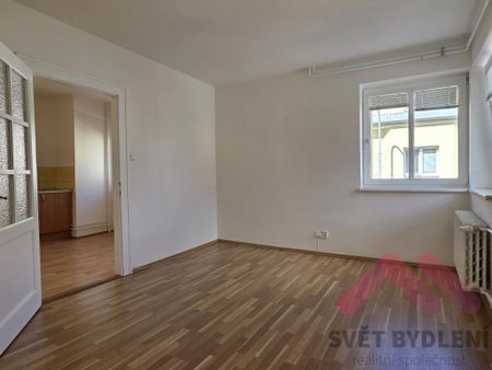 Pronájem bytu 2+kk 38 m2 - Photo 4