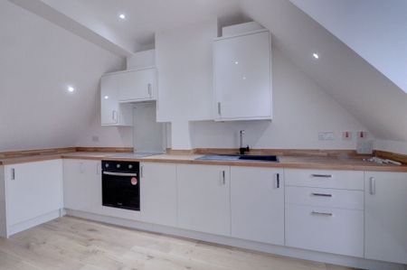 1 bedroom flat to rent - Photo 2