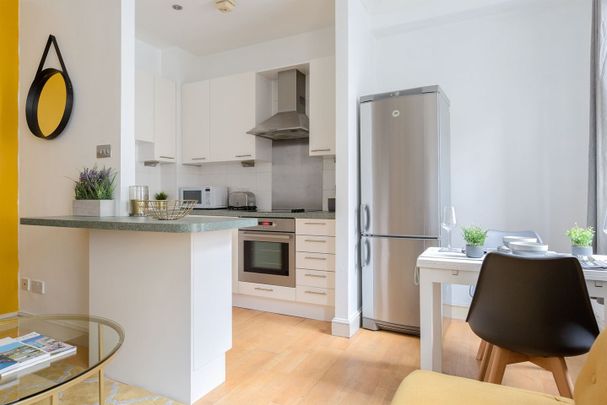 1 Bed Flat, Strype Street, E1 - Photo 1