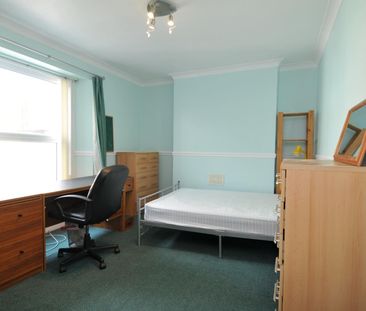 Wellington Street, Plymouth - Photo 3