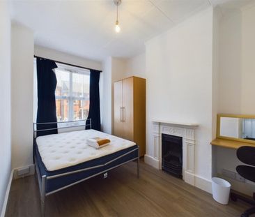 Totland Road, Brighton, East Sussex - Photo 1