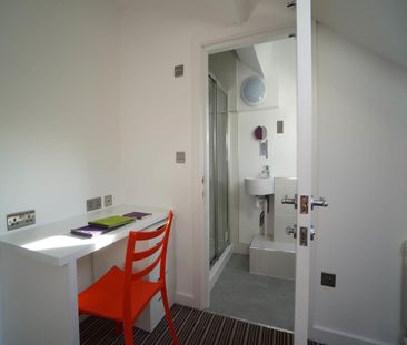 Apartment Penthouse (Pinc) 121 High Street - Photo 4