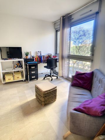Location Appartement 2 pièces 34m² MONTPELLIER 34000 - Photo 2