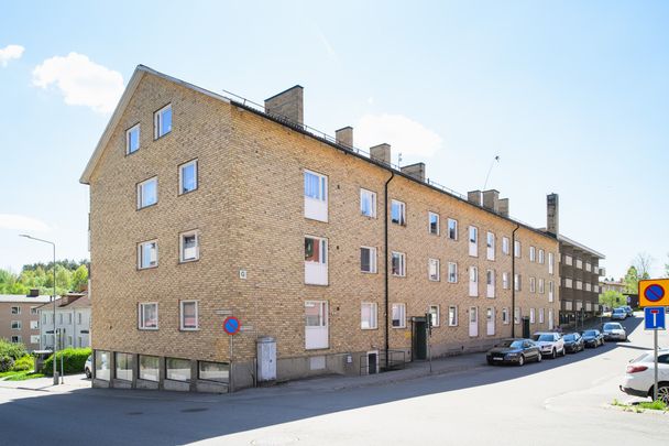 Kalkugnsvägen, Finspång - Photo 1