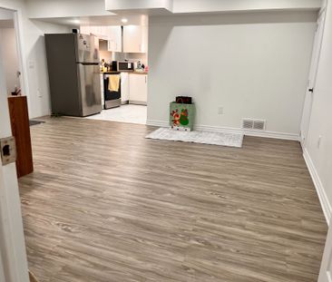 For Lease - 1703 Chalkdene Grove, Mississauga, Ontario - Photo 3