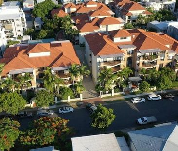 Executive Apartment Next to New Farm Park On Dixon St - Photo 1
