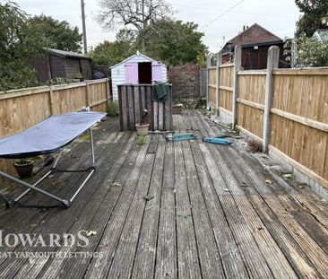 2 bedroom terraced house to rent - Photo 2