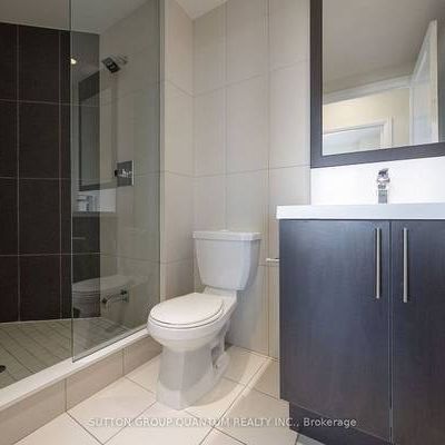 Yonge St. / Sheppard Ave. East Beautiful 2Bdrm Spacious Designer Kitc - Photo 1