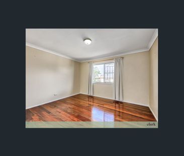 Private & Low-Maintenance Living in the Heart of Kedron - Photo 2