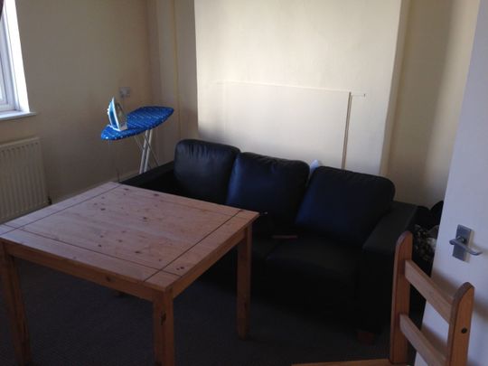 Room in a Shared House, Chester Street, BS5 - Photo 1