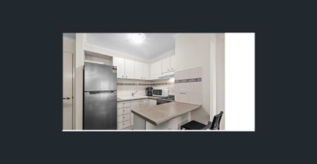 A Quiet Sanctuary Away from The Bustle of The Inner-City - Photo 3