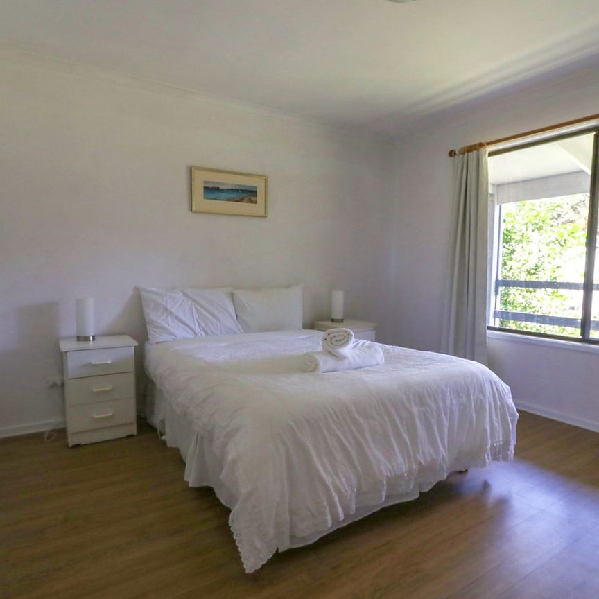 FULLY FURNISHED ISLAND HIDEAWAY - UTILITIES INCLUDED - Photo 1